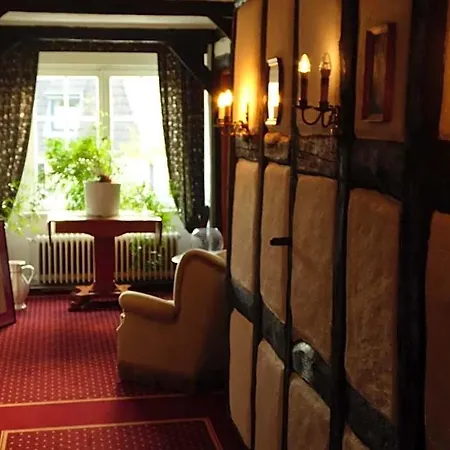 Zum Alten Torfkahn Hotel