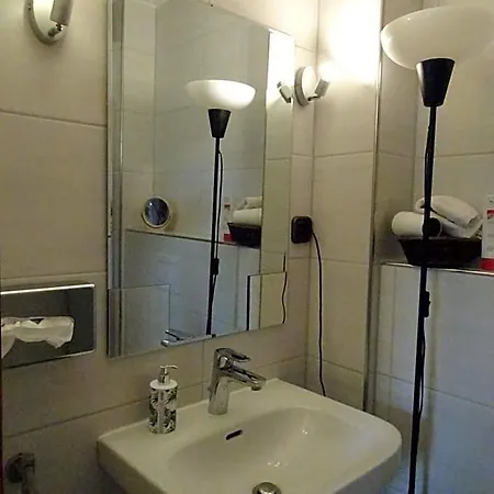 Zum Alten Torfkahn 3*