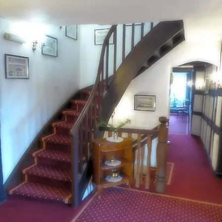 Zum Alten Torfkahn Hotel